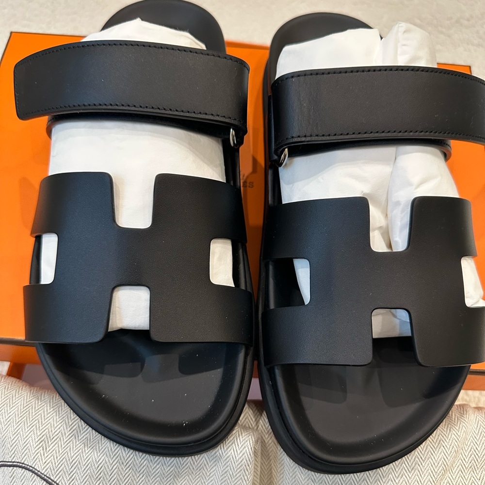 Hermes Chypre sandals 38 NWT